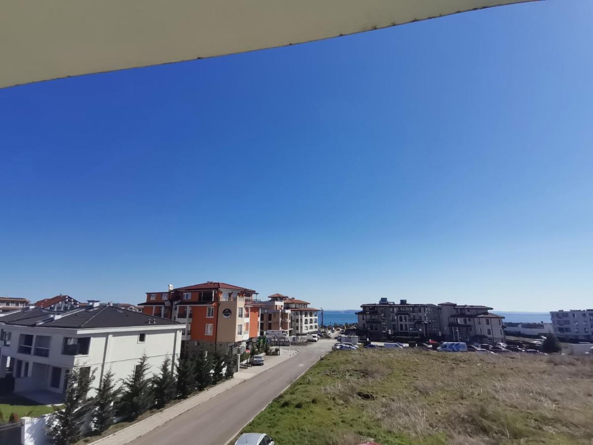 Appartamento Clara Sea View Burgas Esterno foto